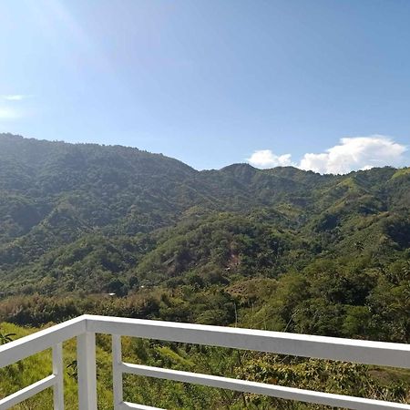 Mira Agropark Hotel Tanay Ngoại thất bức ảnh